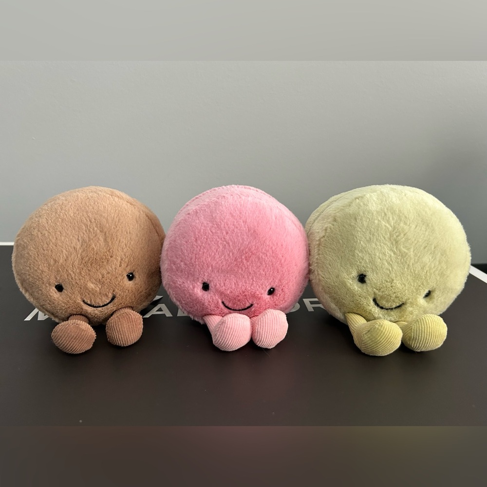 Macron Jellycat Set